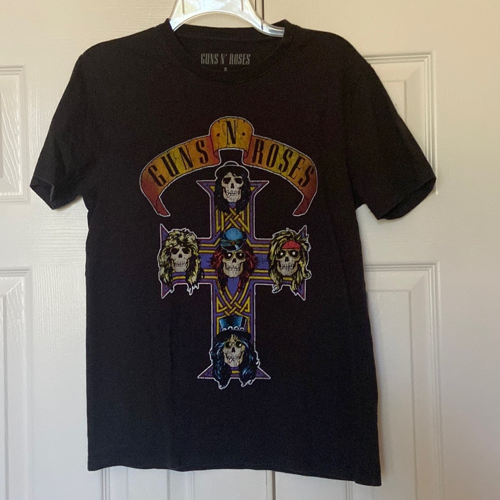 Guns N’ Roses Skull Cross Black Shirt